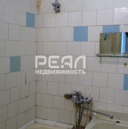 Продажа 3-комн квартиры на вторичном рынке Гатчина, ул Григорина,  д. 11