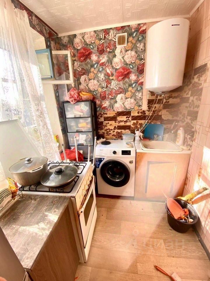 Продажа 2-комн квартиры на вторичном рынке пос. Сельхозтехника, 3