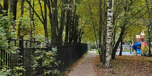 2-комн квартира улица Композиторов, 33/5