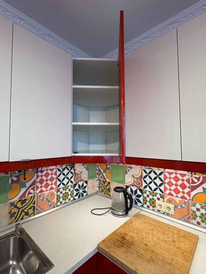 Аренда 3-комн квартиры на вторичном рынке Красная Горка мкр, Люберцы, проспект Победы, 16к3