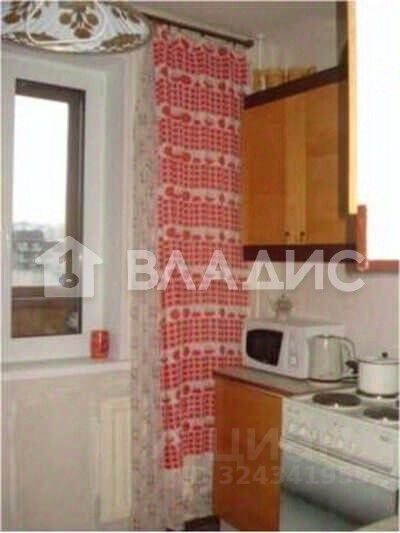 Продажа 1-комн квартиры на вторичном рынке Камышовая улица, 46К1