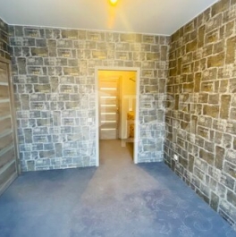 Продажа 1-комн квартиры на вторичном рынке ул Студенческая,  д. 17