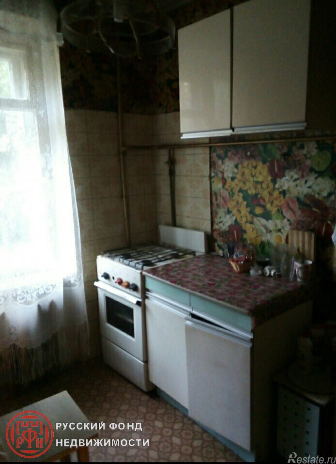 Продажа 1-комн квартиры на вторичном рынке Металлострой пос., Плановая ул. ,  д. 4