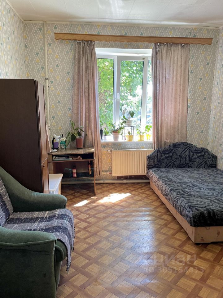 Продажа 3-комн квартиры на вторичном рынке Тихорецкий проспект, 1К2