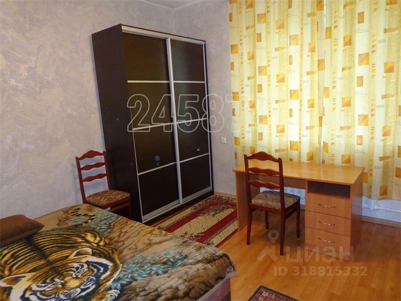 Аренда 2-комн квартиры на вторичном рынке Верхняя Первомайская улица, 2/32