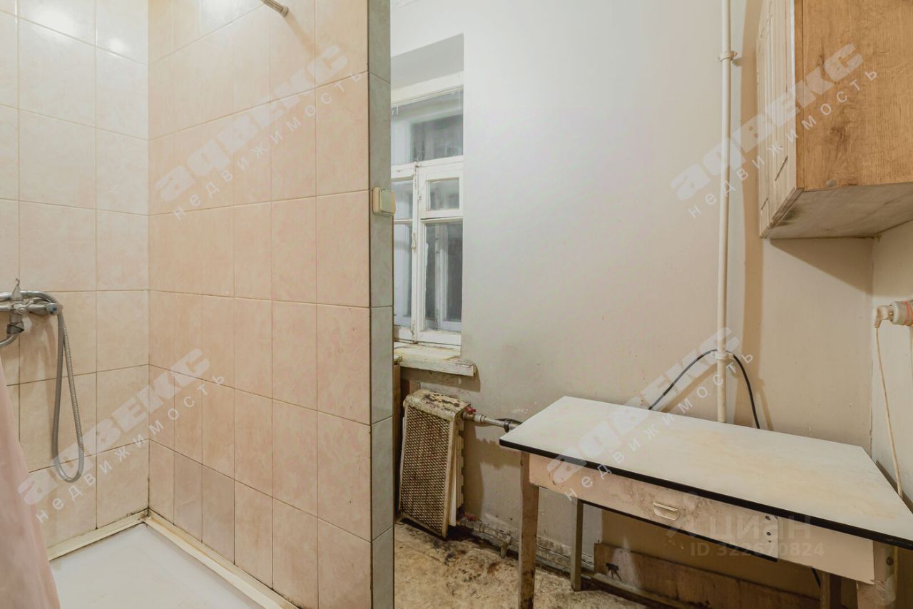 Продажа 2-комн квартиры на вторичном рынке Гороховая улица, 77