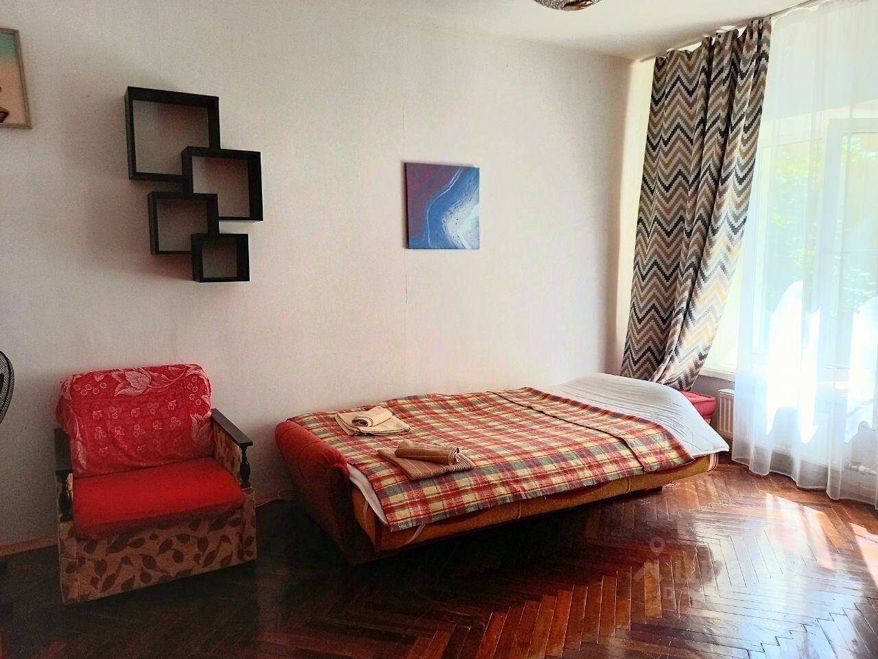 Аренда 2-комн квартиры на вторичном рынке Красноградский переулок, 1