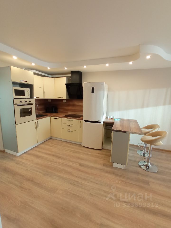 Продажа 2-комн квартиры на вторичном рынке пос. Парголово, улица Михаила Дудина, 12