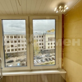 Продажа 3-комн квартиры на вторичном рынке улица Александра Невского,  д. 1