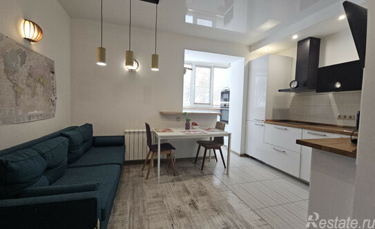 Продажа 2-комн квартиры на вторичном рынке Заречная улица,  д. 23