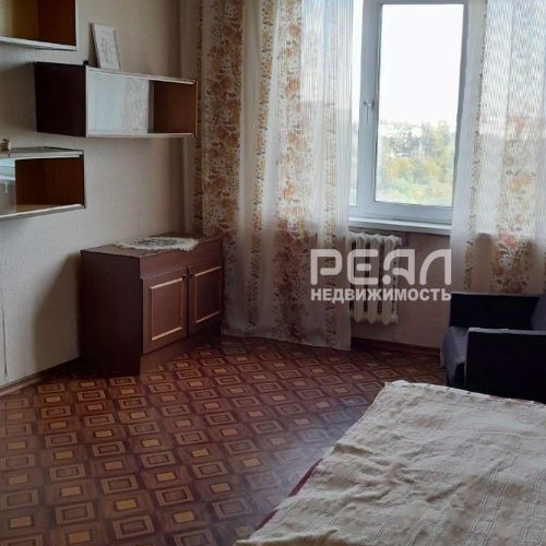 1-комн квартира Коммунар г., улица Бумажников, 7