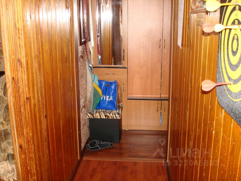 Продажа 3-комн квартиры на вторичном рынке Волоколамск, проезд Строителей, 4