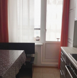 Продажа 1-комн квартиры на вторичном рынке флотская,  д. 7