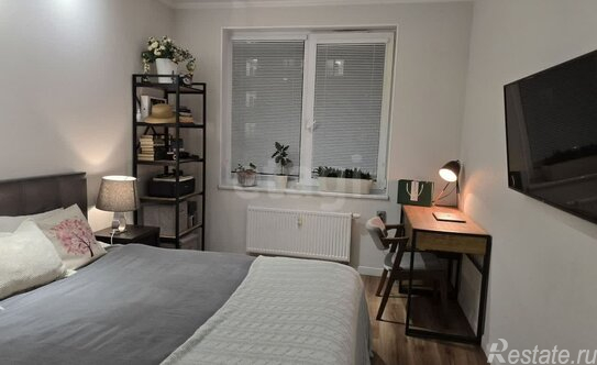 Продажа 2-комн квартиры на вторичном рынке 24-я линия,  д. 7