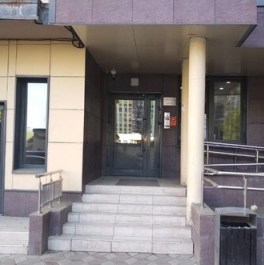 Продажа 2-комн квартиры на вторичном рынке ул Анны Ахматовой,  д. 12