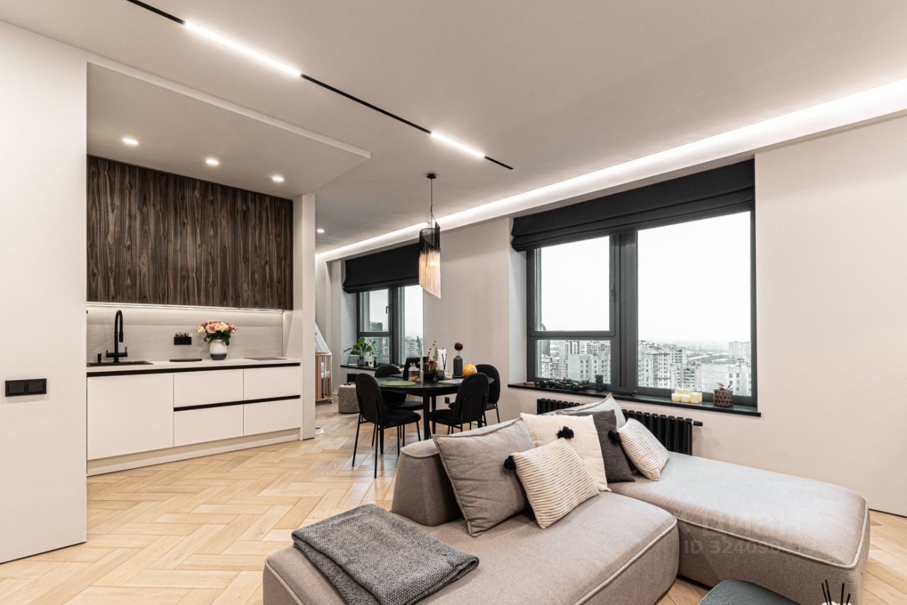 Продажа 2-комн квартиры на вторичном рынке улица Василисы Кожиной, 13