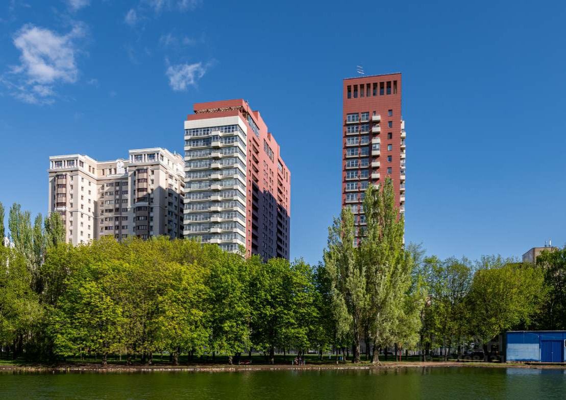 Продажа 5-комн квартиры на вторичном рынке улица Фотиевой, 6к1