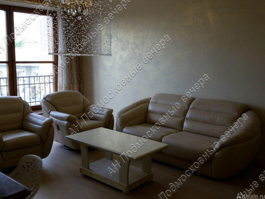 Продажа 2-комн квартиры на вторичном рынке Наставнический переулок, 3