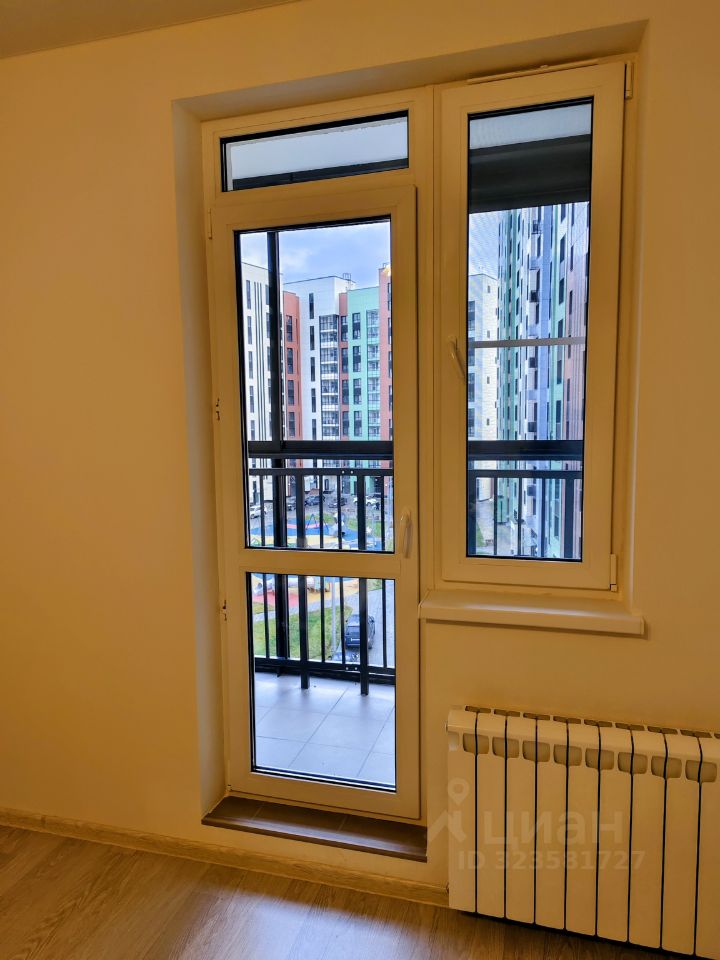 Продажа 2-комн квартиры на вторичном рынке улица Героев Панфиловцев, 31