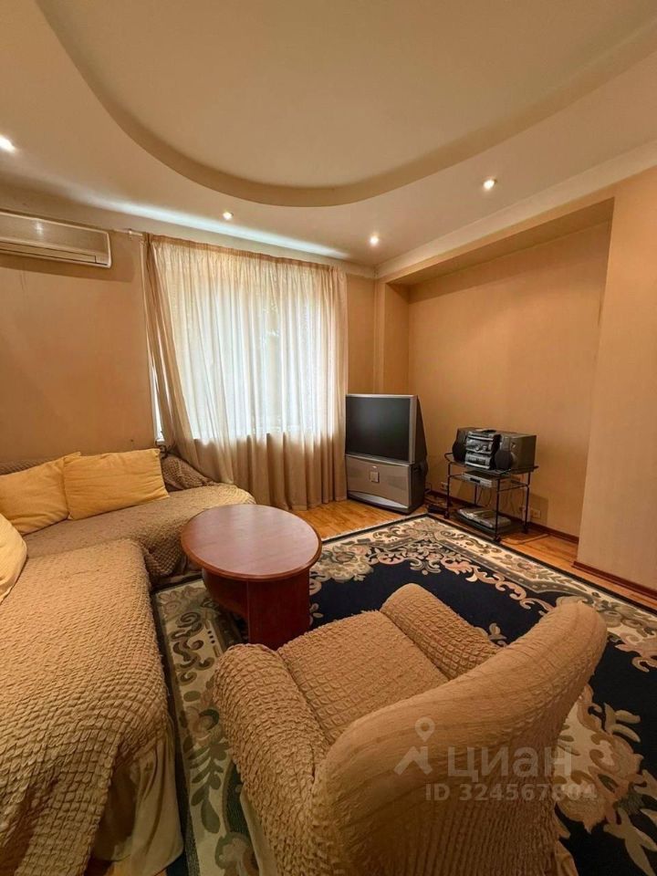 Продажа 2-комн квартиры на вторичном рынке Нижний Кисловский переулок, 3