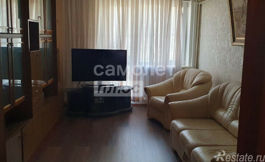 Продажа 3-комн квартиры на вторичном рынке улица Авиаторов,  д. 6