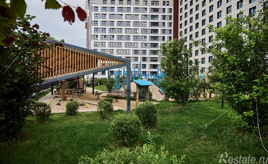 Продажа 3-комн квартиры на вторичном рынке Петра Алексеева 2-й пер,  д. 12