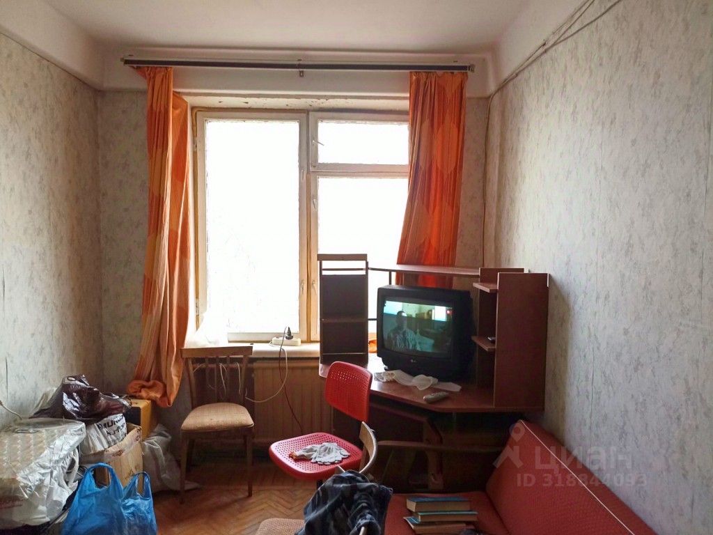 Продажа 3-комн квартиры на вторичном рынке Софийская улица, 40К3