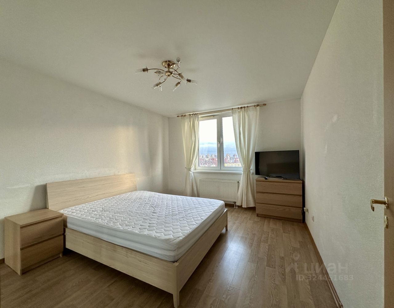 Продажа 1-комн квартиры на вторичном рынке Мебельная улица, 35к2