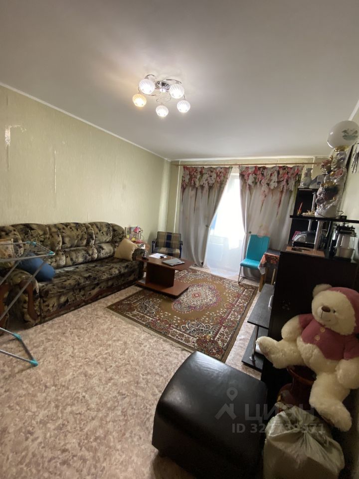 Продажа 4-комн квартиры на вторичном рынке Авиаторов мкр, Балашиха, улица Кожедуба,  д. 8