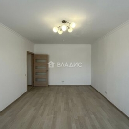 Продажа 2-комн квартиры на вторичном рынке ул Светланова,  д. 11,  к. 1