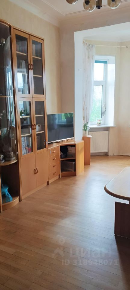 Продажа 2-комн квартиры на вторичном рынке улица Зои и Александра Космодемьянских, 36А