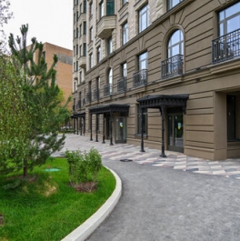 Продажа 3-комн квартиры на вторичном рынке улица Маршала Новикова