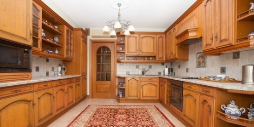 2-комн квартира ул Зоологическая,  д. 4