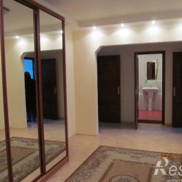 Продажа 3-комн квартиры на вторичном рынке Камская ул ,  д. 4