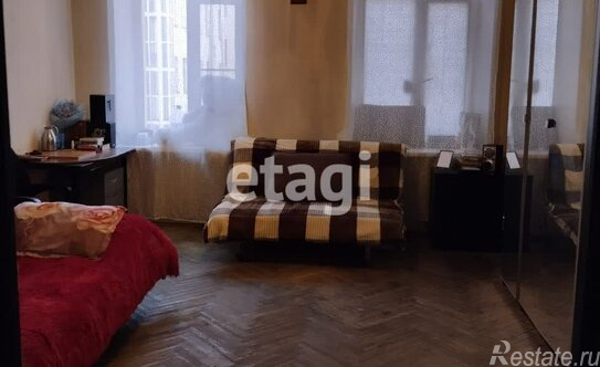 Продажа 4-комн квартиры на вторичном рынке Каменноостровский пр-кт,  д. 59