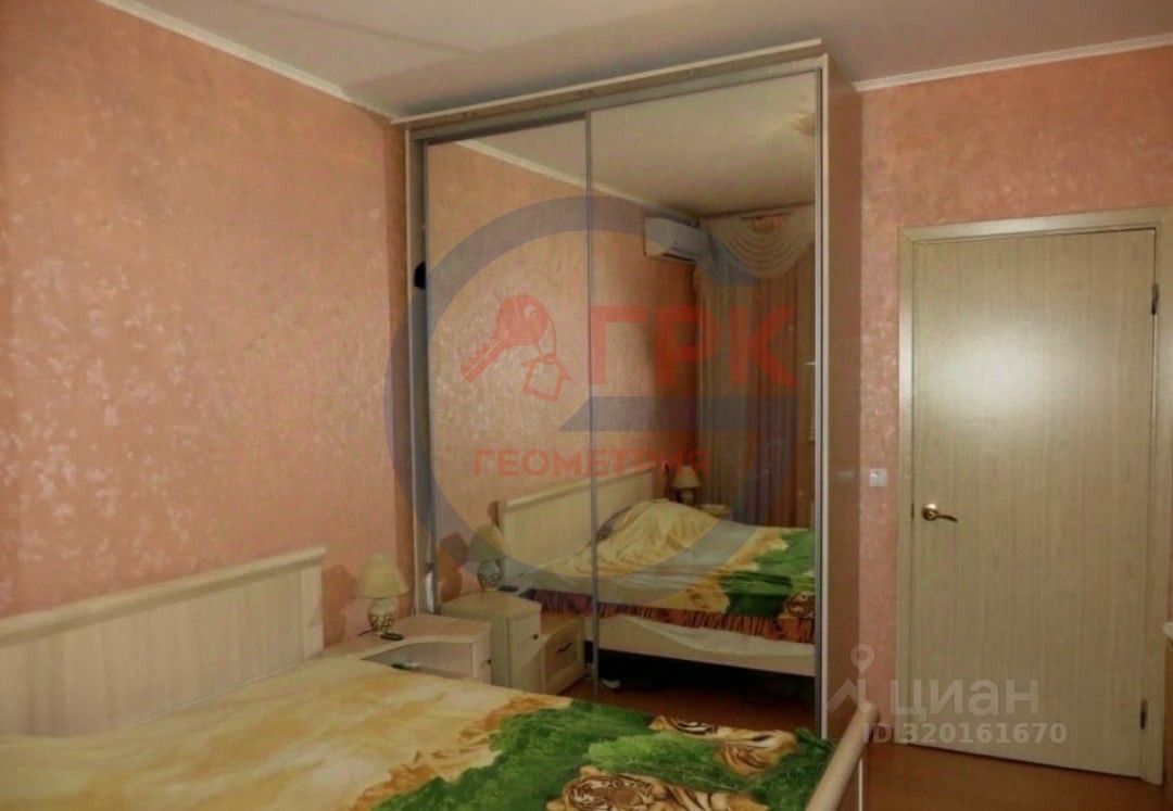 Продажа 3-комн квартиры на вторичном рынке Алма-Атинская улица, 2