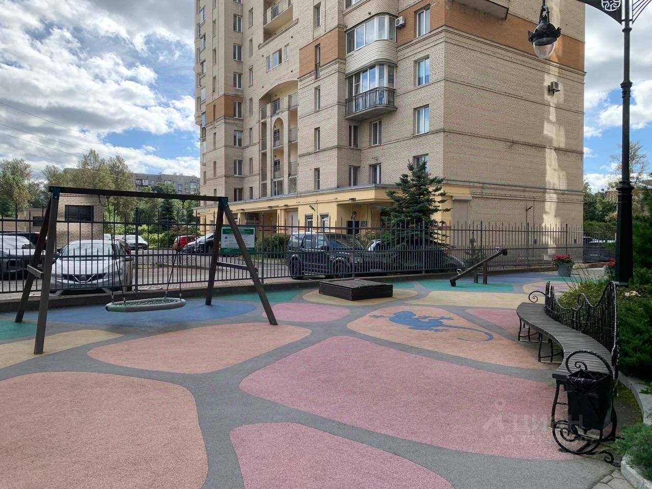 Продажа 1-комн квартиры на вторичном рынке улица Ленсовета, 87к3