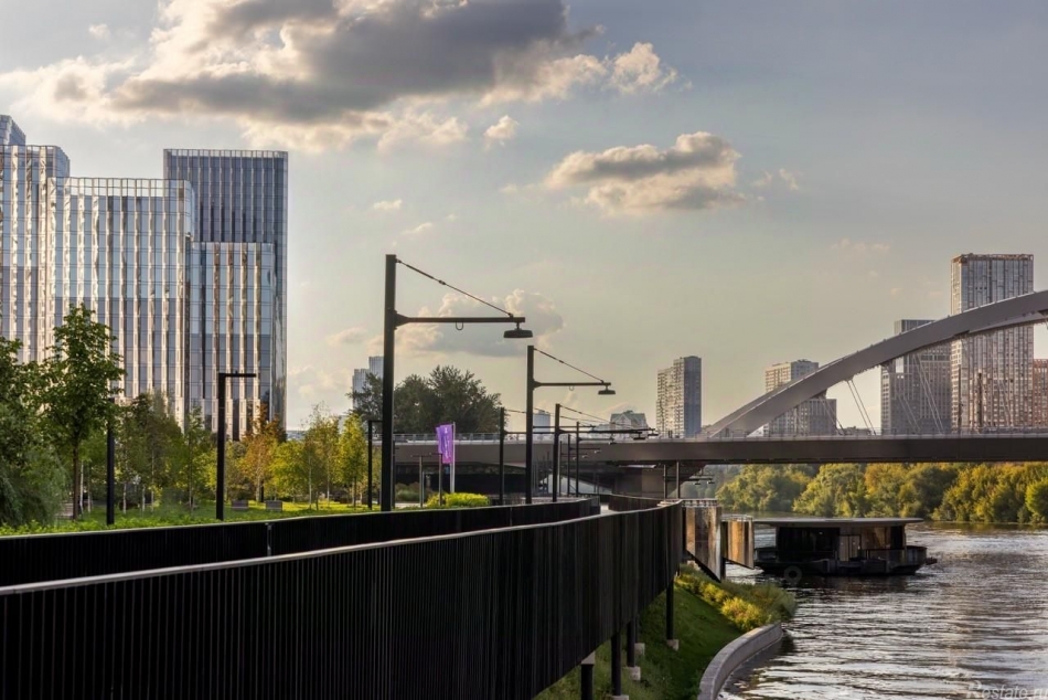 Продажа 2-комн квартиры в новостройке Береговой проезд,  д. 2 к1