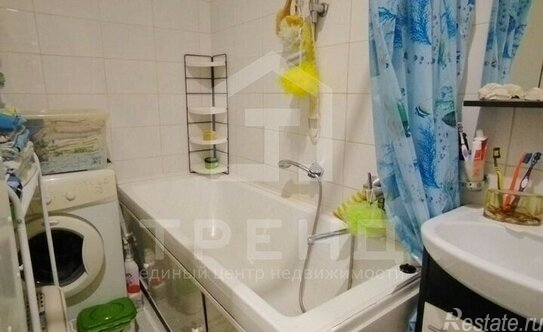 Продажа 3-комн квартиры на вторичном рынке 12-я линия,  д. 53