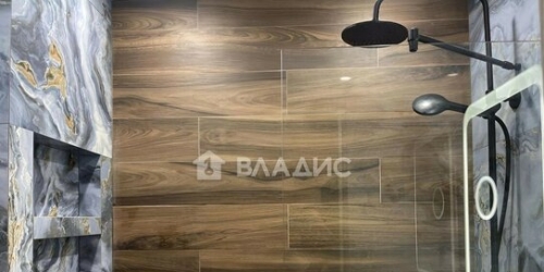 3-комн квартира пр-кт Ударников,  д. 42