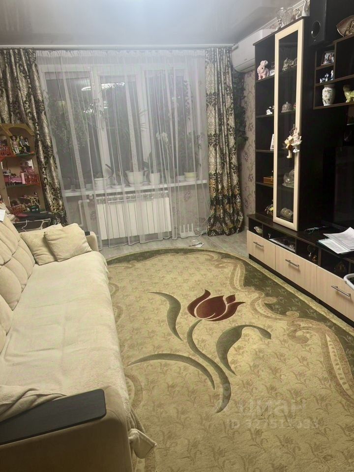 Продажа 2-комн квартиры на вторичном рынке Дмитров, улица Космонавтов, 36