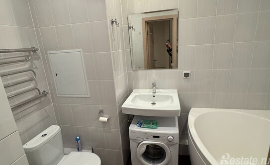 Продажа 1-комн квартиры на вторичном рынке ул Академика Янгеля,  д. 2