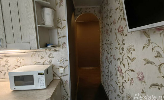 Продажа 2-комн квартиры на вторичном рынке Байконурская улица,  д. 7 к1