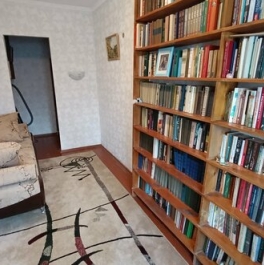 Продажа 2-комн квартиры на вторичном рынке Сергиев Посад г, Красной Армии пр-кт,  д. 8