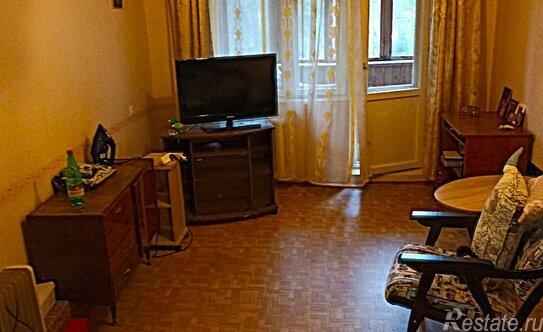 Продажа 1-комн квартиры на вторичном рынке Выборг, улица Гагарина,  д. 71