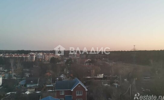 Продажа 2-комн квартиры на вторичном рынке Лопатино, Сухановская улица,  д. 37