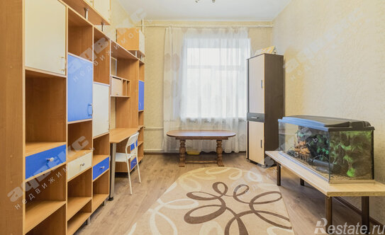 Продажа 4-комн квартиры на вторичном рынке Октябрьская наб,  д. 98 к1