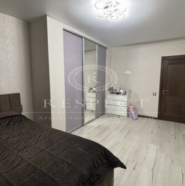 Продажа 3-комн квартиры на вторичном рынке Подольск г, Климовск мкр, Серпуховская ул,  д. 7