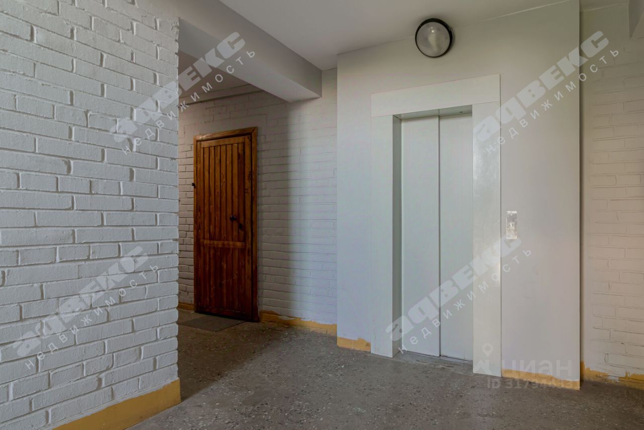 Продажа комнаты Бухарестская улица, 72К1