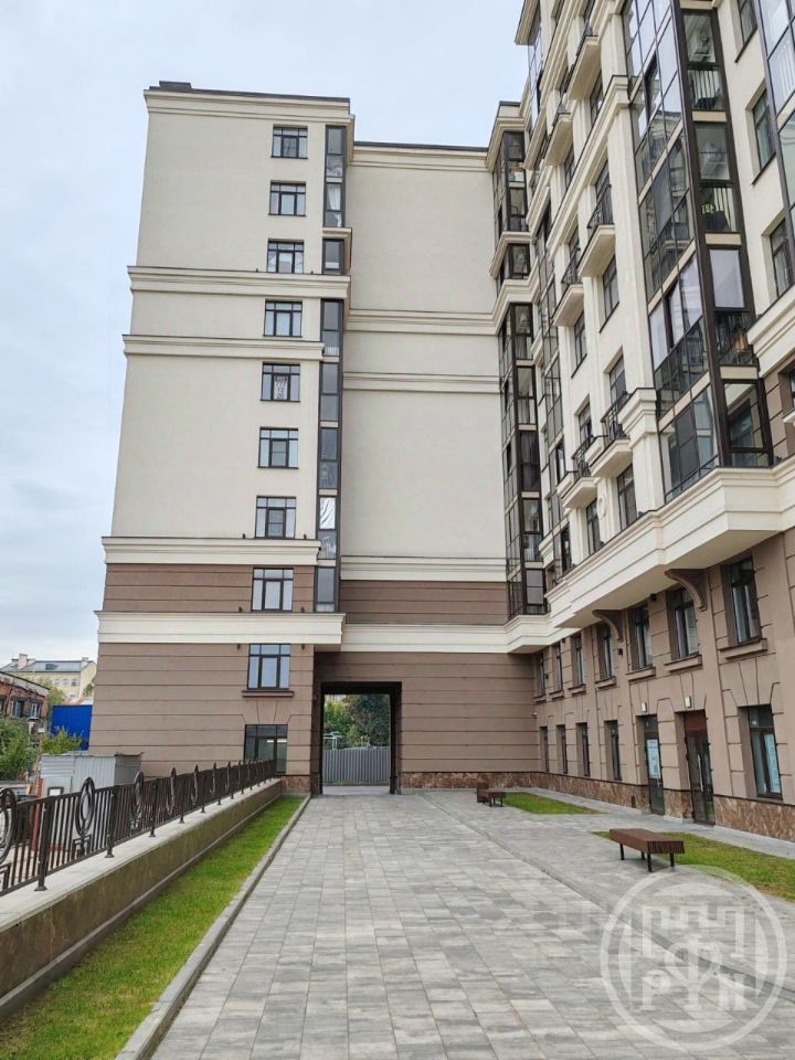Продажа 2-комн квартиры на вторичном рынке Днепропетровская улица, 65